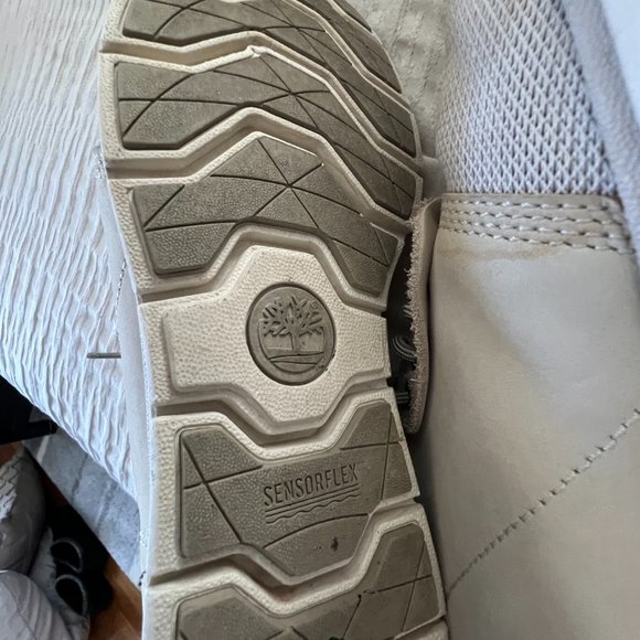 Womens TIMBERLAND leather and mesh ankle boots - Picture 3 of 4